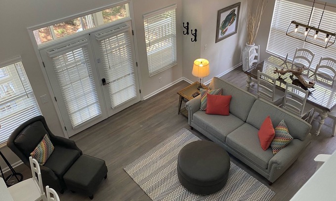 Saint Helena Island Cottage | 42 Davis Love Drive - New to VRBO! Resort Access Included!