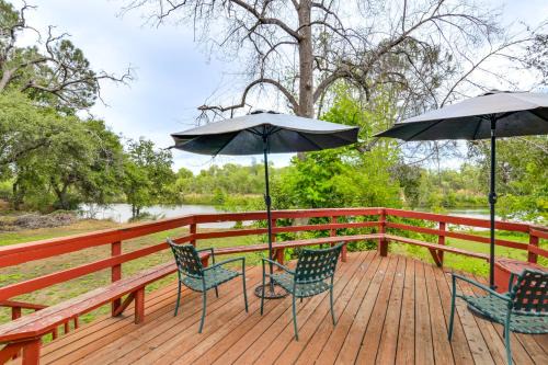 Oroville House | 5 Mi to Lake Oroville Huge Riverfront Home!