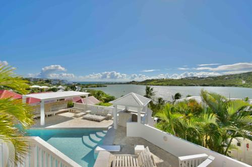 Mont Vergna Apartment | 5 min de Baie Orientale-vue magique, Idolem résidence unité 14 - 57 Rue du Mont Vernon 1