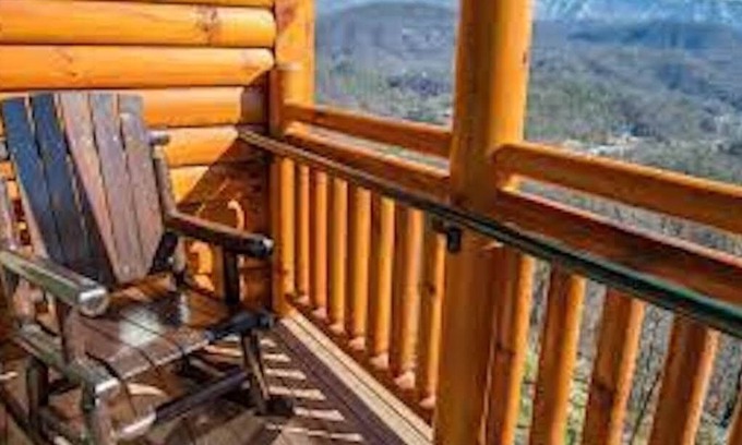 Gatlinburg Resort | 5 Star Westgate Smoky Mountain Resort Deluxe 2 Bedroom Condo
