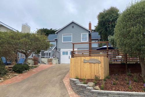 Happy Hill House | 513 Canterbury Ln.