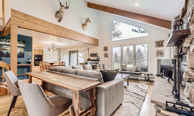 Eagle-Vail House | 59 E Coyote Circle, Eagle Vail Golf Course Duplex-Quiet Pet Friendly
