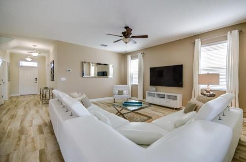 Highlands Reserve Villa | 6 Bed 6 Bath Champions Gate Golf Resort! villa