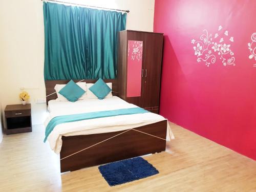 Daulatabad Hotel | 6 CR Hotel Natraj RAILWAY STATION
