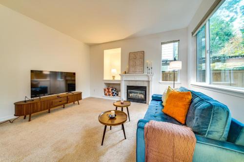 Redmond House | 6 Mi to Microsoft HQ! Remote Work Retreat