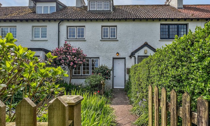 Horner Cottage | 6 The Poplars, Hawkcombe