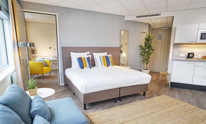 Badhoevedorp Apartment | 60m2 Two Room Apartment | Near Amsterdam & Schiphol
