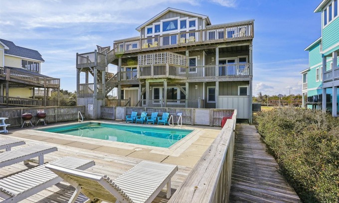 South Nags Head House | 6100- Red Snapper Inn, Red Snapper Inn | Oceanfront | South Nags Head | Sleeps 22