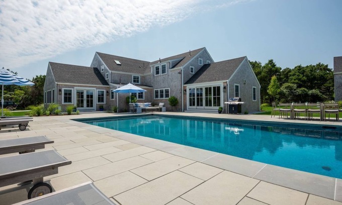 Surfside House | 7 Bedroom Property in Surfside with Pool & Cabana, NOW Available Summer 2024