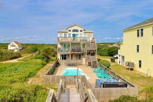 South Nags Head House | 7030 - Explorers Beacon