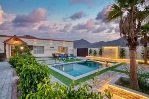 Al Gissemari House | 800 Mountains Resort Vacation House