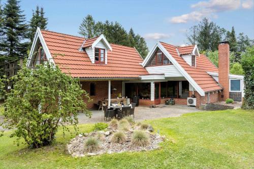Øksenmølle House | 84109-8400-Birkevej-1