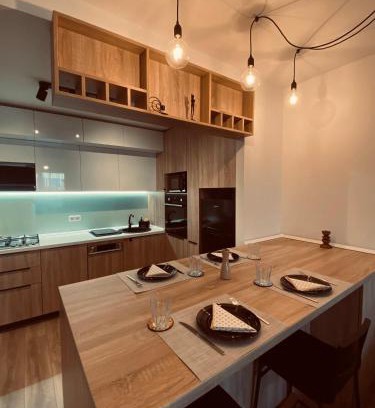 Sector 5 Apartment | A&A Stellaris Apartment, Free parking