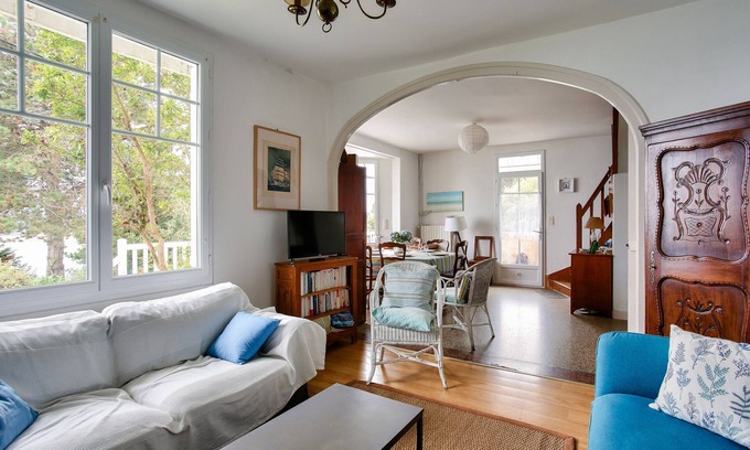 Saint-Cast-le-Guildo Ski Chalet | A family home with a dream panorama