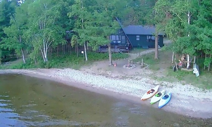 Big Bay House | A-Frame cabin located on the shores on lake Independence.