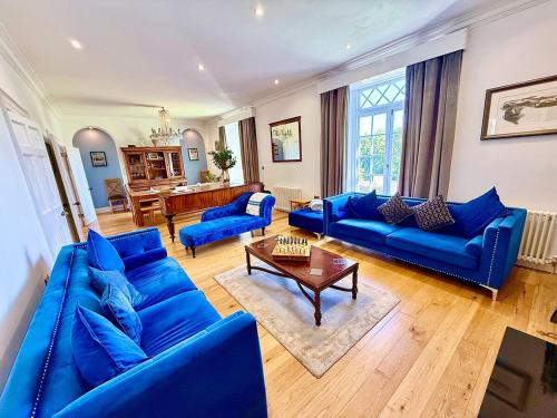 Laugharne House | A Grand Georgian Grade II Manor House with Views in Laugharne