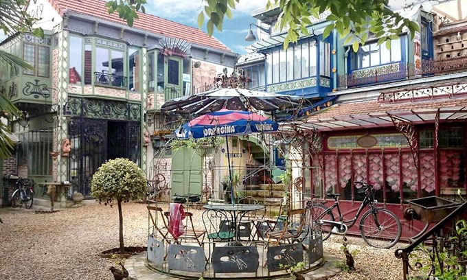 Torcy House | A little corner of paradise between Disney and Paris