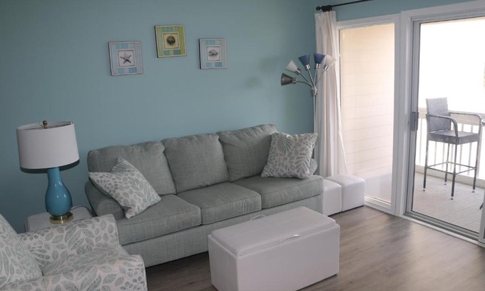 Morehead City Apartment | A Place At The Beach 355