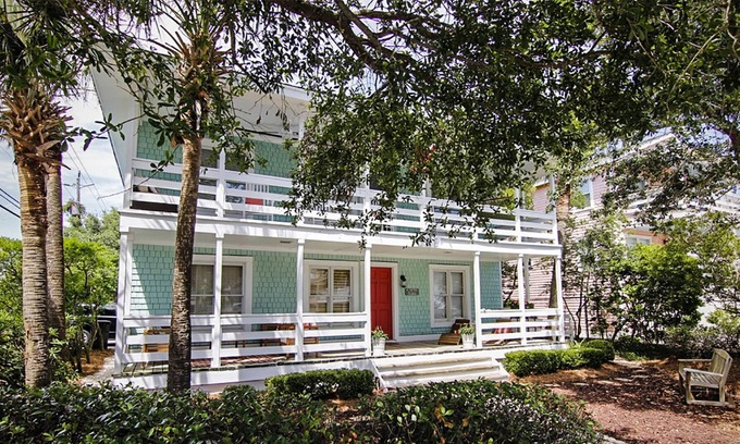 Wrightsville Beach House | A Shore Thing by Sea Scape Properties