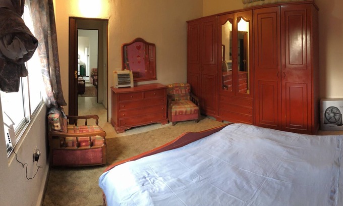Aamchit House | A tiny cheerful 1 bedroom home in Hosrayel/Aamchit