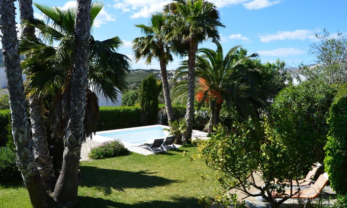 Los Cerezos Villa | A Villa apartment with Air Conditioning Private Swimming Pool and Private Garden
