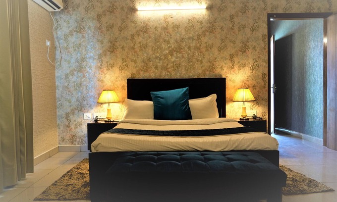 Kharar Hotel | Aa Hotels