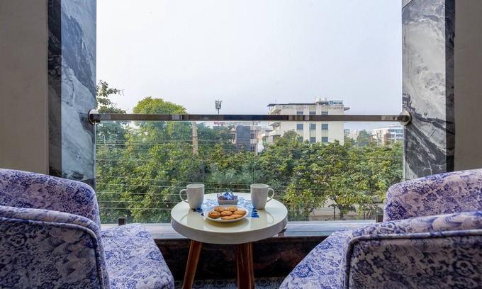 Gurugram Hotel | Aadat Hotel Near Artemis Hospital Gurgaon