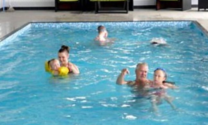 Towyn Ski Chalet | Abi caravan sleeps 8 lyons winkups holiday park
