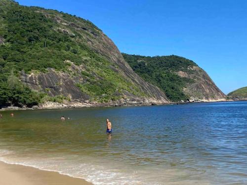 Niteroi Apartment | Aconchegante Loft Itaipu Na Rua da Amizade