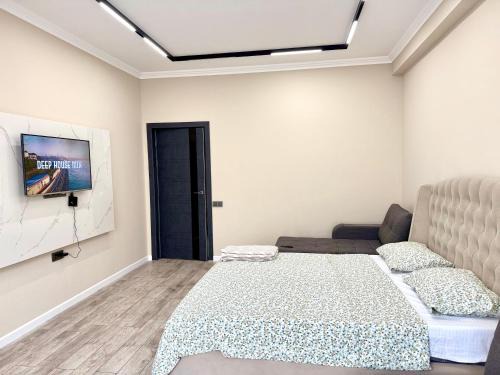 Bishkek Apartment | Action