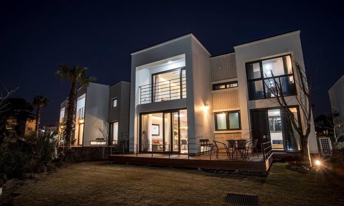 Aewol House | Aewol Sea Town House 20