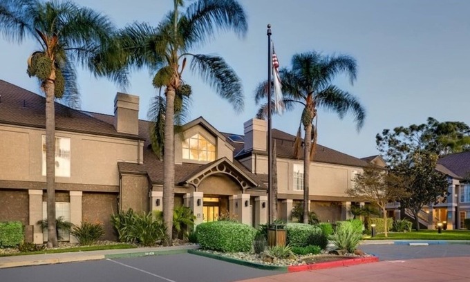 Morse Park Hotel | Affordability Meets Comfort! 2 Spacious 2BR Suites, Onsite Swimming Pool!