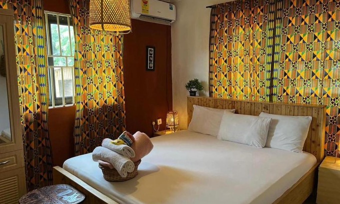 Kokrobite Resort | African Treasure Beach Resort