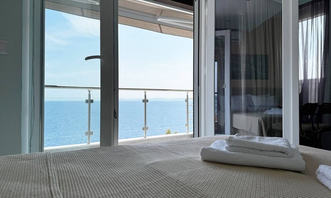 Neos Marmaras House | Agapaki Studios