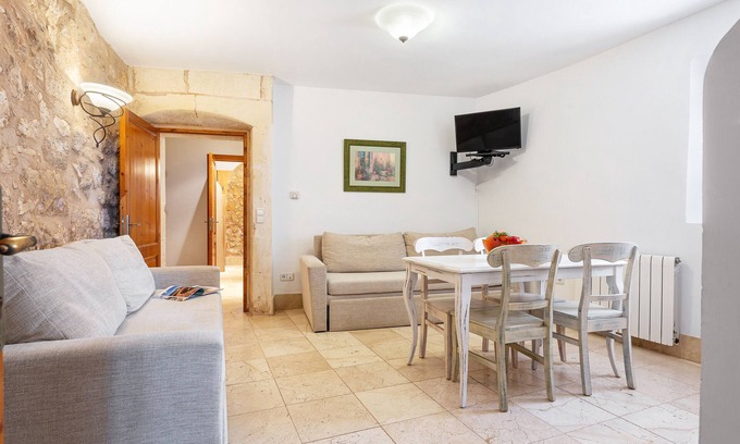 Vilafranca de Bonany Cabin | Agritourism SA Franquesa Vella