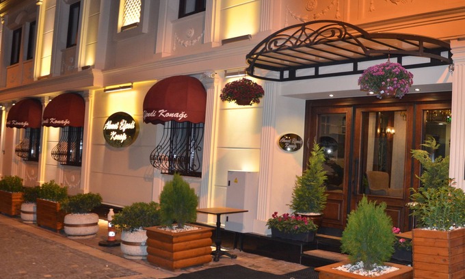 Kumkapi Hotel | Ahmet Efendi Konagi
