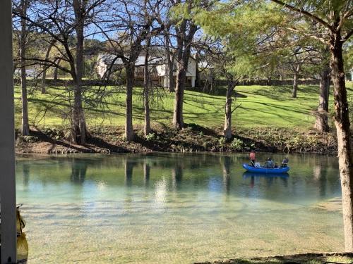 New Braunfels House | Air Haus LITE