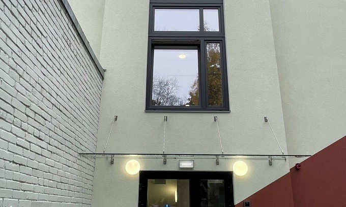 Lasnamae Apartment | Airport-Bus Station 13 North Studios