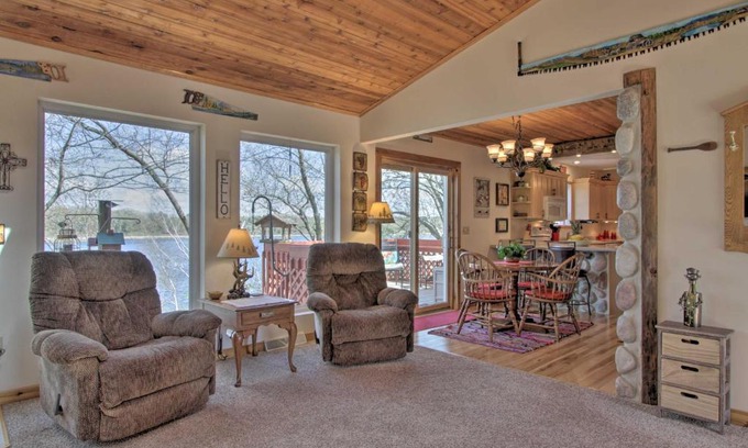 Montello House | Airy Cottage with Dock and Views on Buffalo Lake!