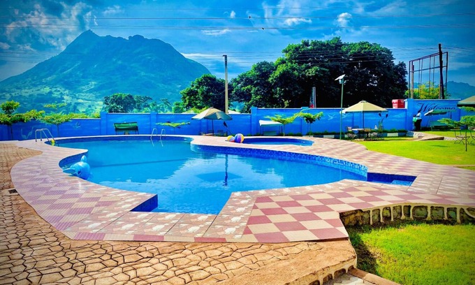 Zomba Cabin | Akuka Lodge