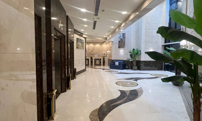 Mecca Hotel | Al Bilad Athnain 2 Hotel Makkah by Moro