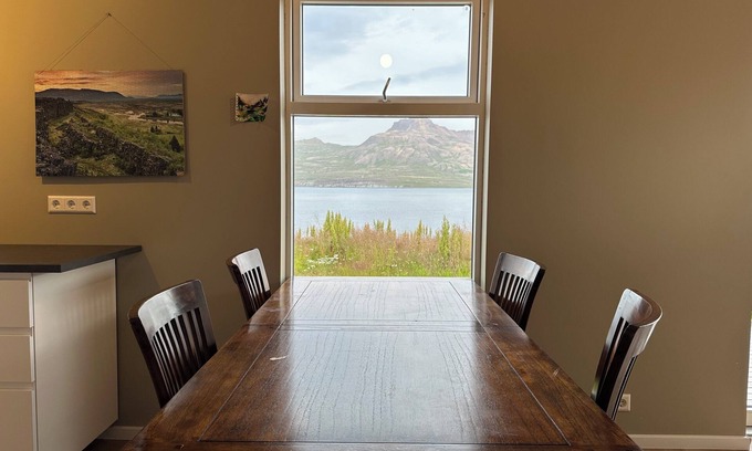 Borgarfjordur Eystri House | Alfheimar Hotel