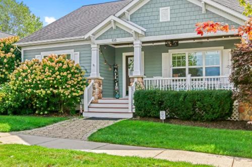 South Haven House | All In at Trailside - Community Pool Fire Pit Game Room Nature Trails