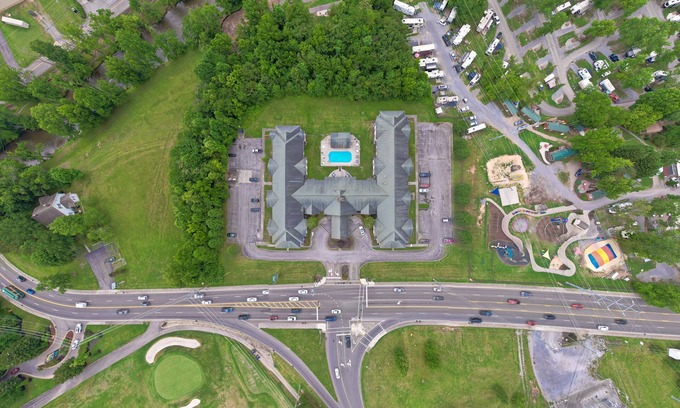 Pigeon Forge Hotel | All Season Suites