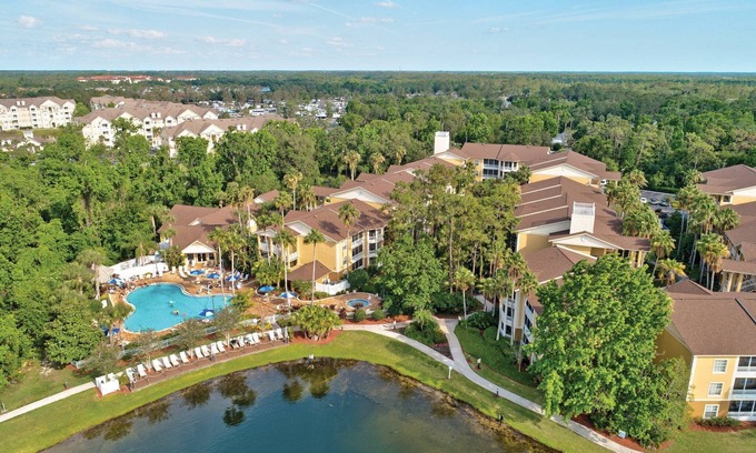 Kissimmee Resort | All Suite Resort near Old Town Amusement Park and Disney World