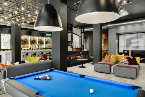 Mile Square Hotel | Aloft Indianapolis Downtown