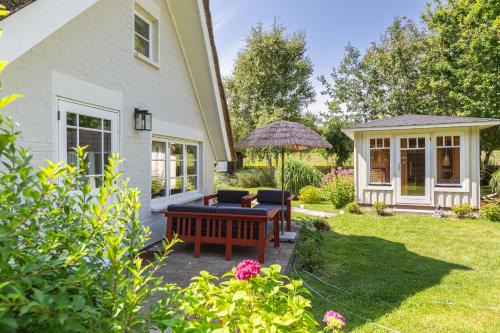 Ostseebad Wustrow House | Aloha Hale
