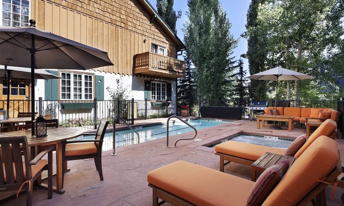 Aspen House | Alpenblick by Frias Properties