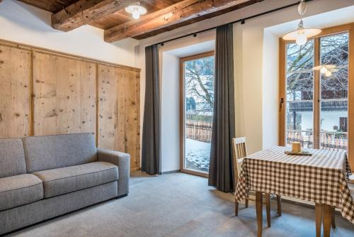 Sarntal Apartment | Alpin Chalet Samer Apt Berghütte