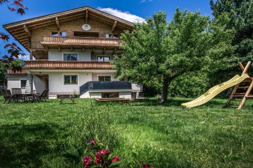 Niedernsill Apartment | Alpine View Apartments
